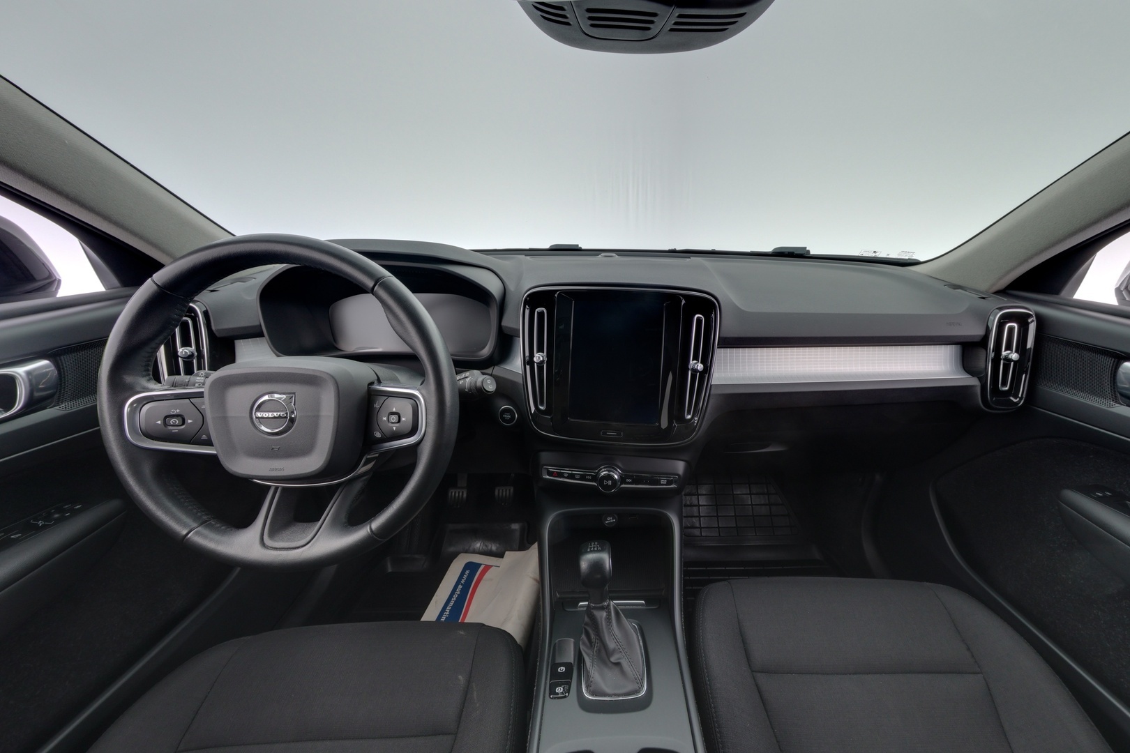 VOLVO XC40 2019