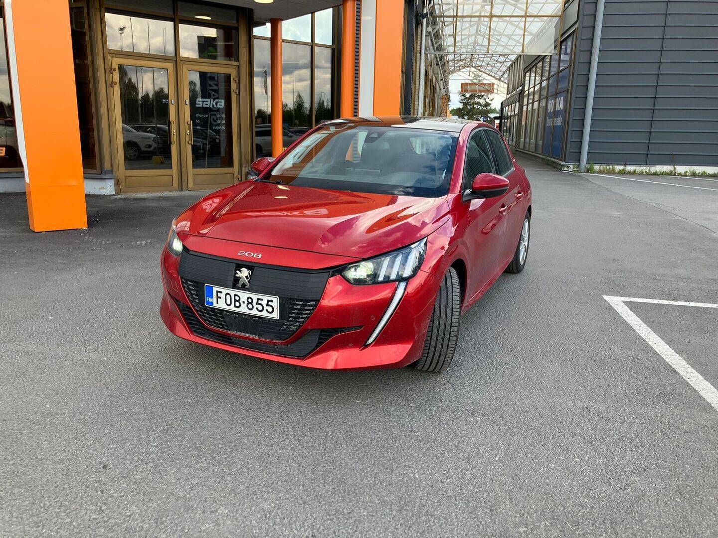 PEUGEOT 208 2020