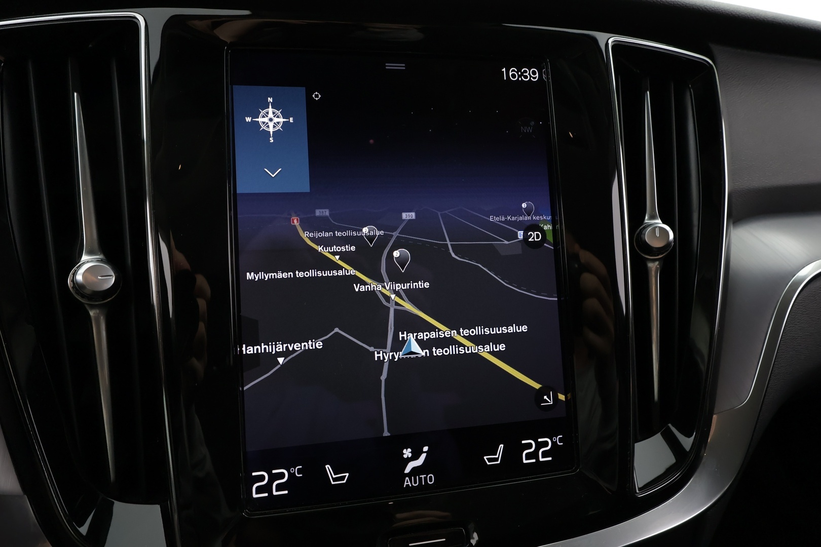 VOLVO V60 2021