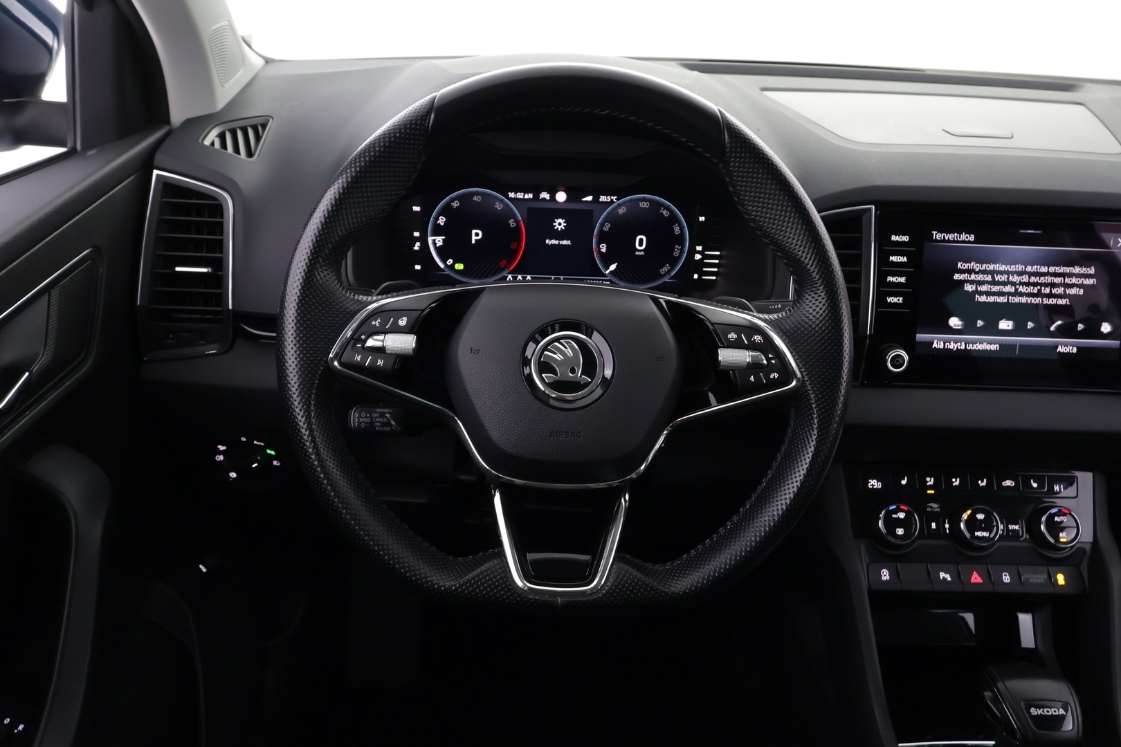 SKODA Karoq 2023