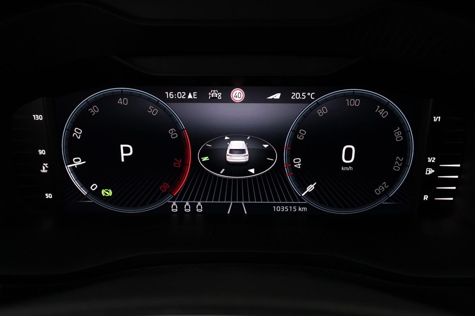 SKODA Karoq 2023