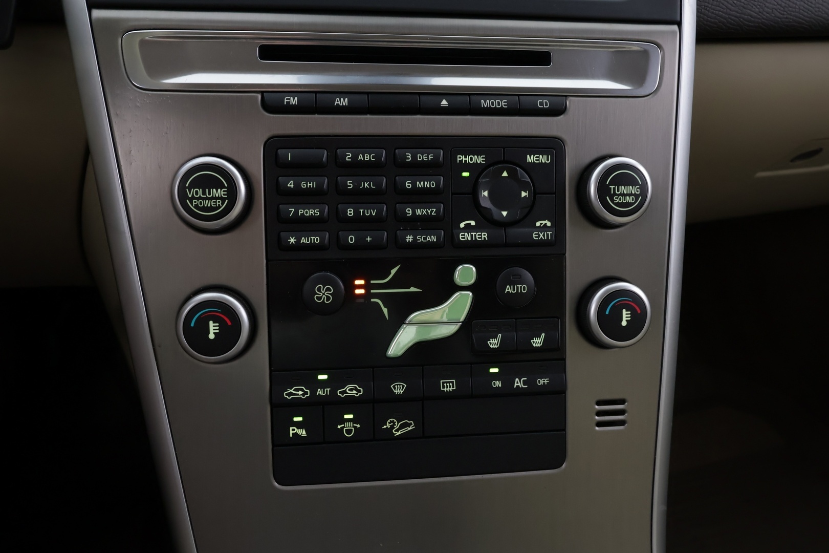 VOLVO XC60 2009
