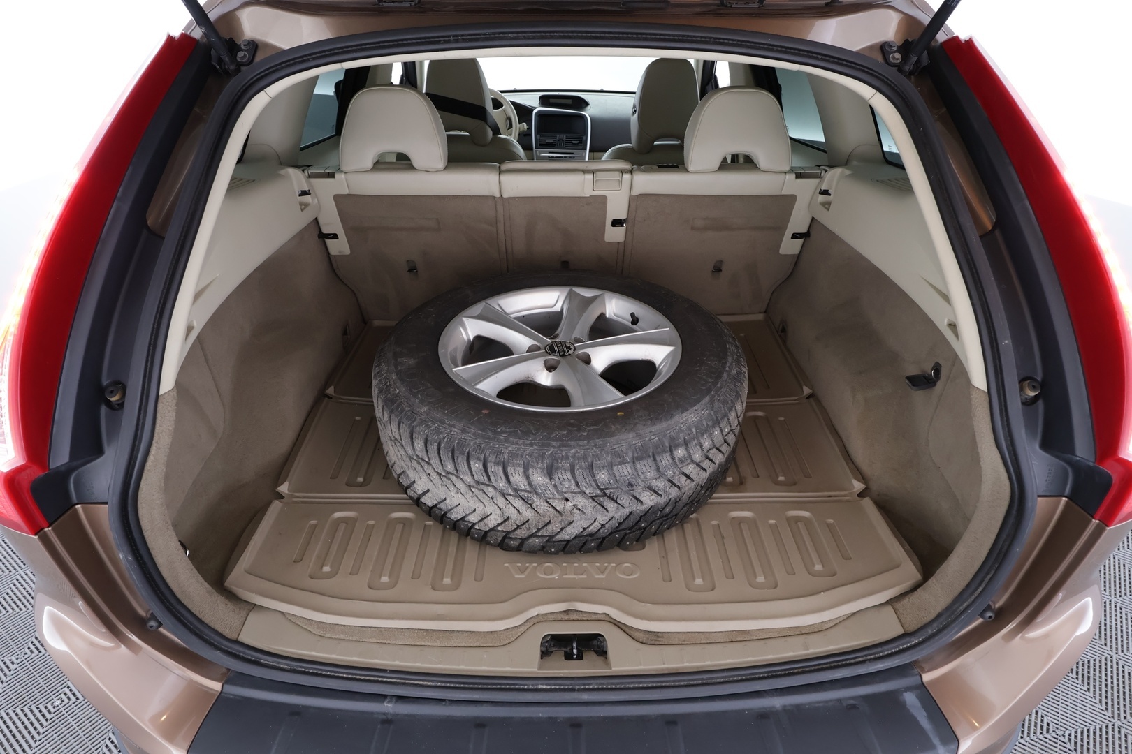 VOLVO XC60 2009
