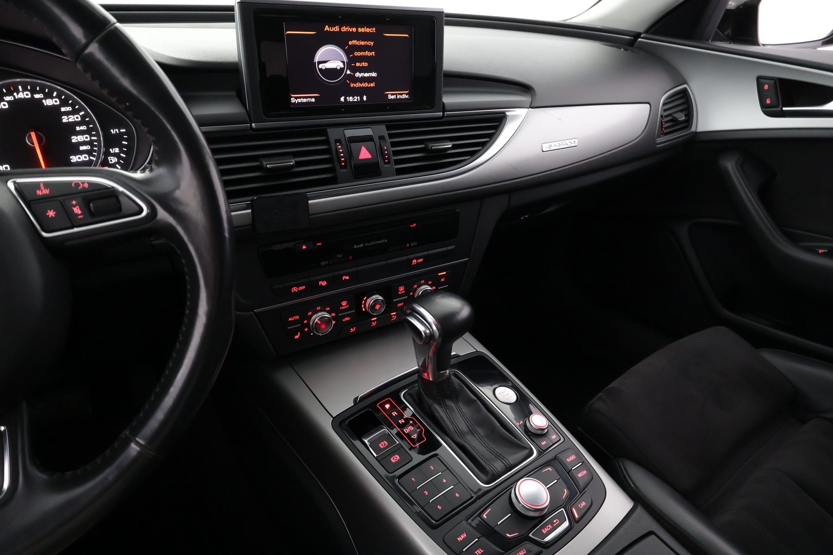 AUDI A6 2012