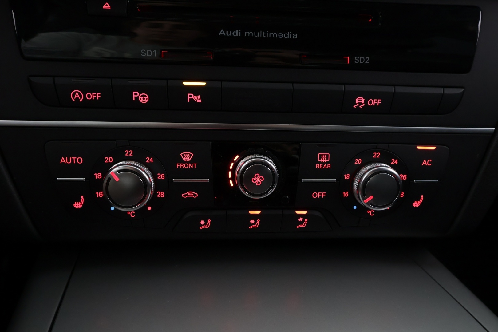 AUDI A6 2012