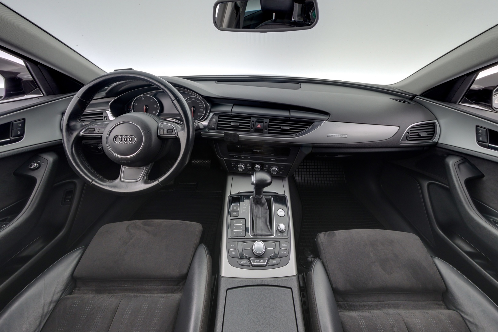 AUDI A6 2012