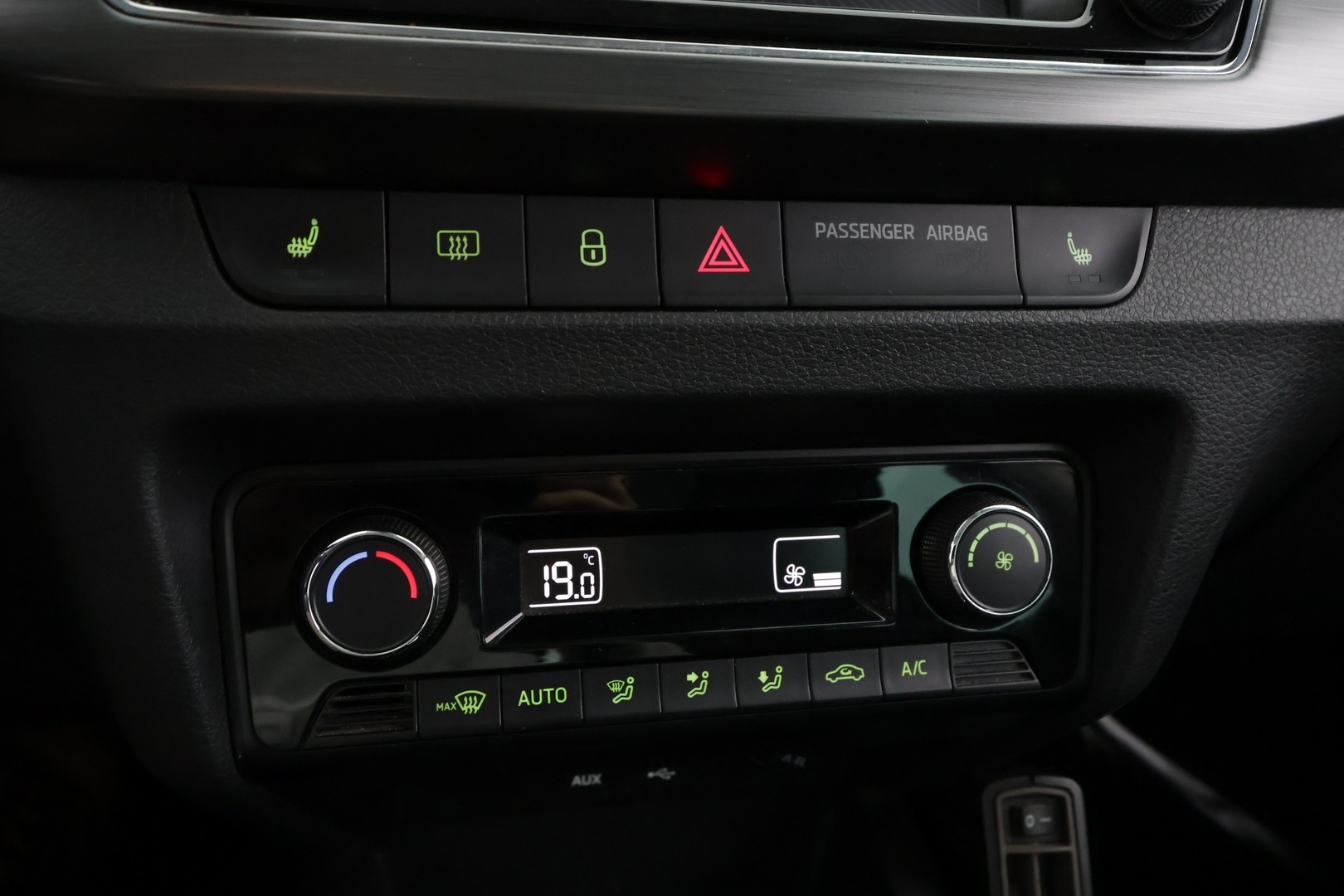 SKODA Fabia 2015