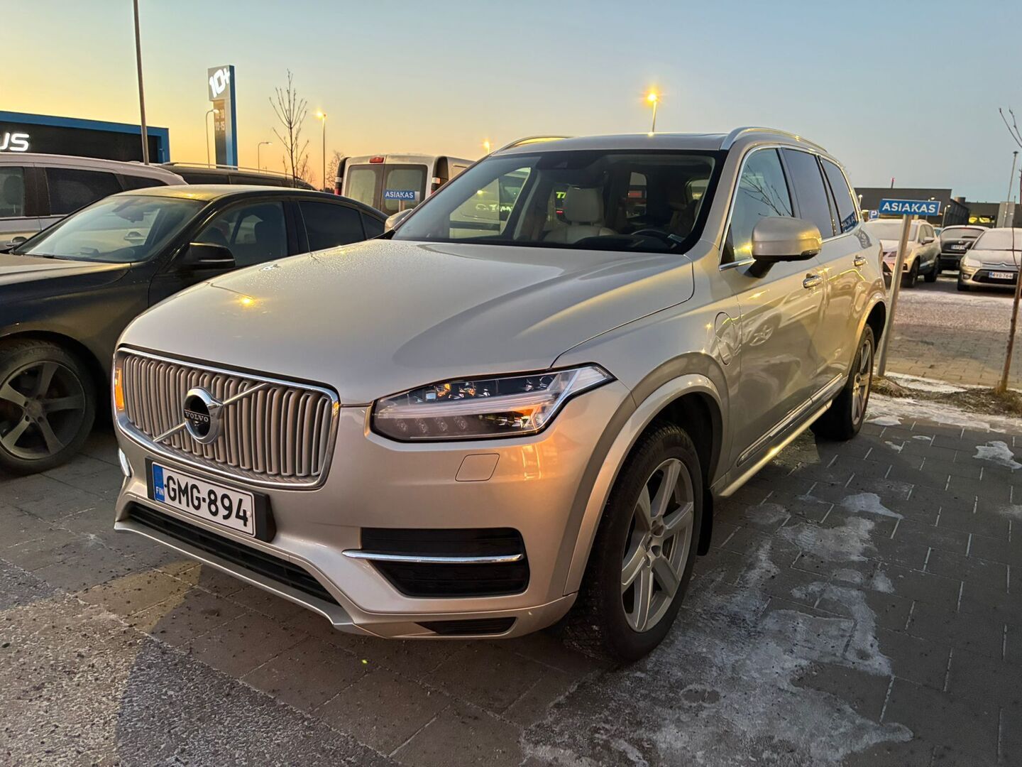 VOLVO XC90 2017