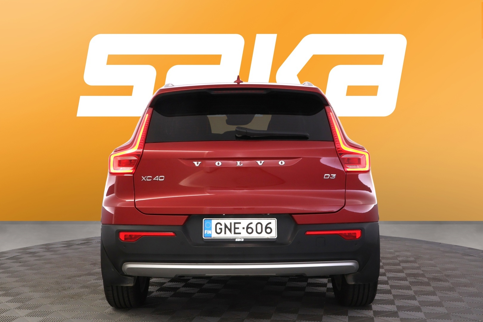 VOLVO XC40 2019