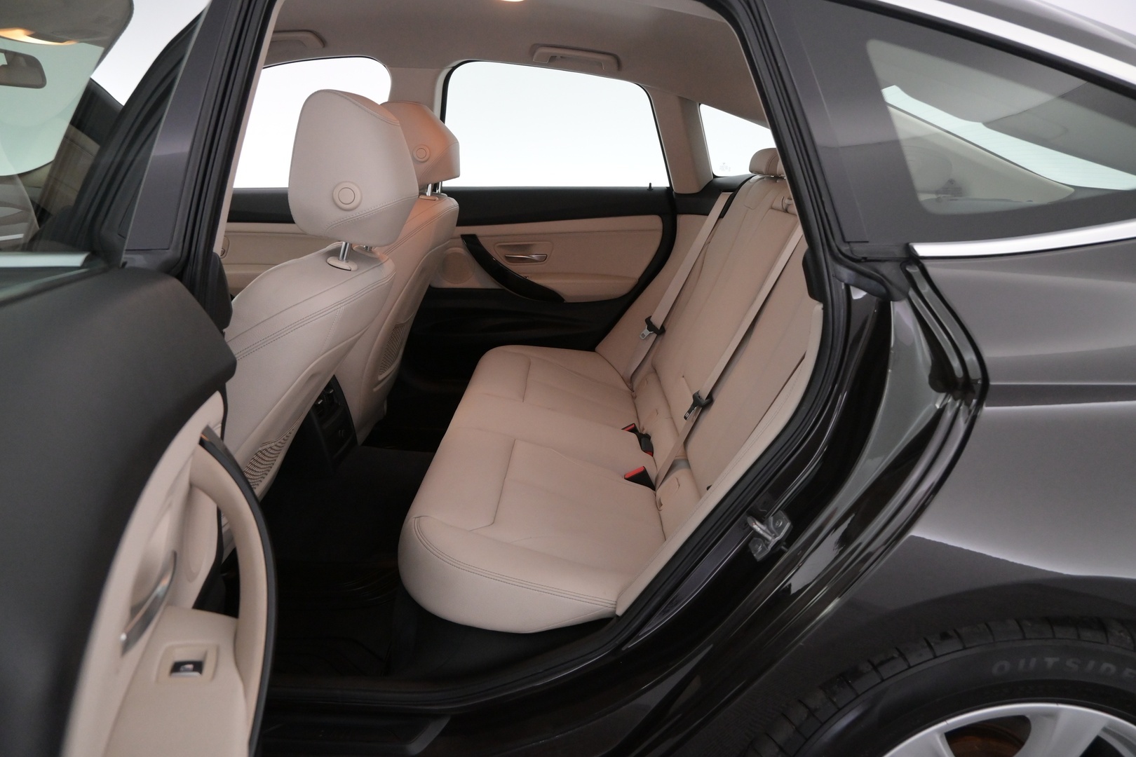 BMW 320 Gran Turismo 2019