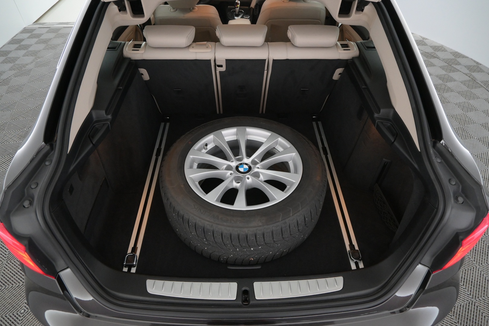 BMW 320 Gran Turismo 2019