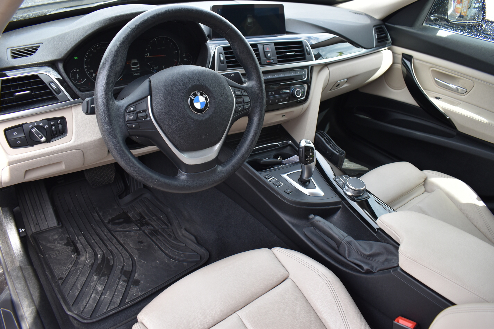 BMW 320 Gran Turismo 2019