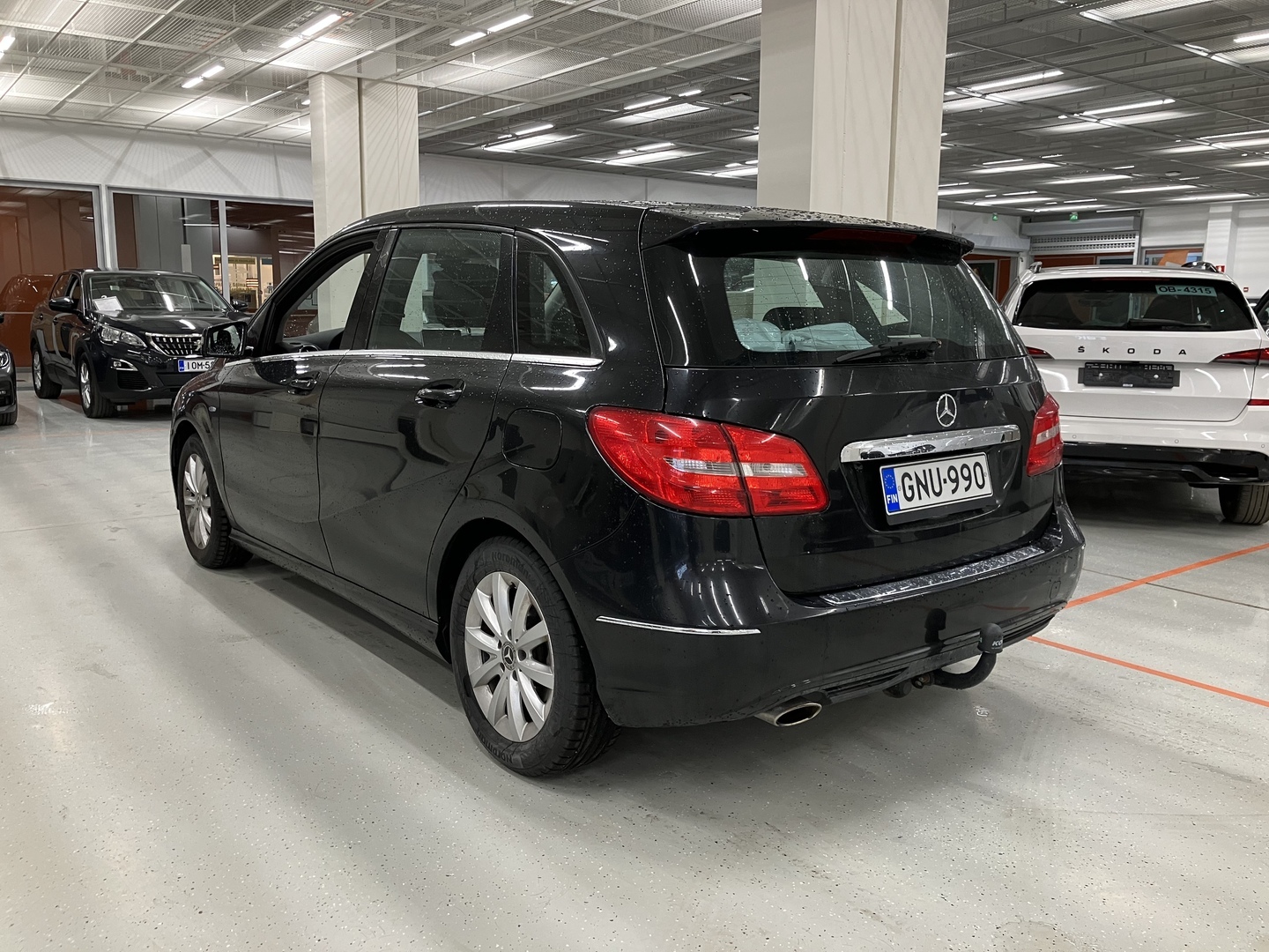 MERCEDES-BENZ B 2012