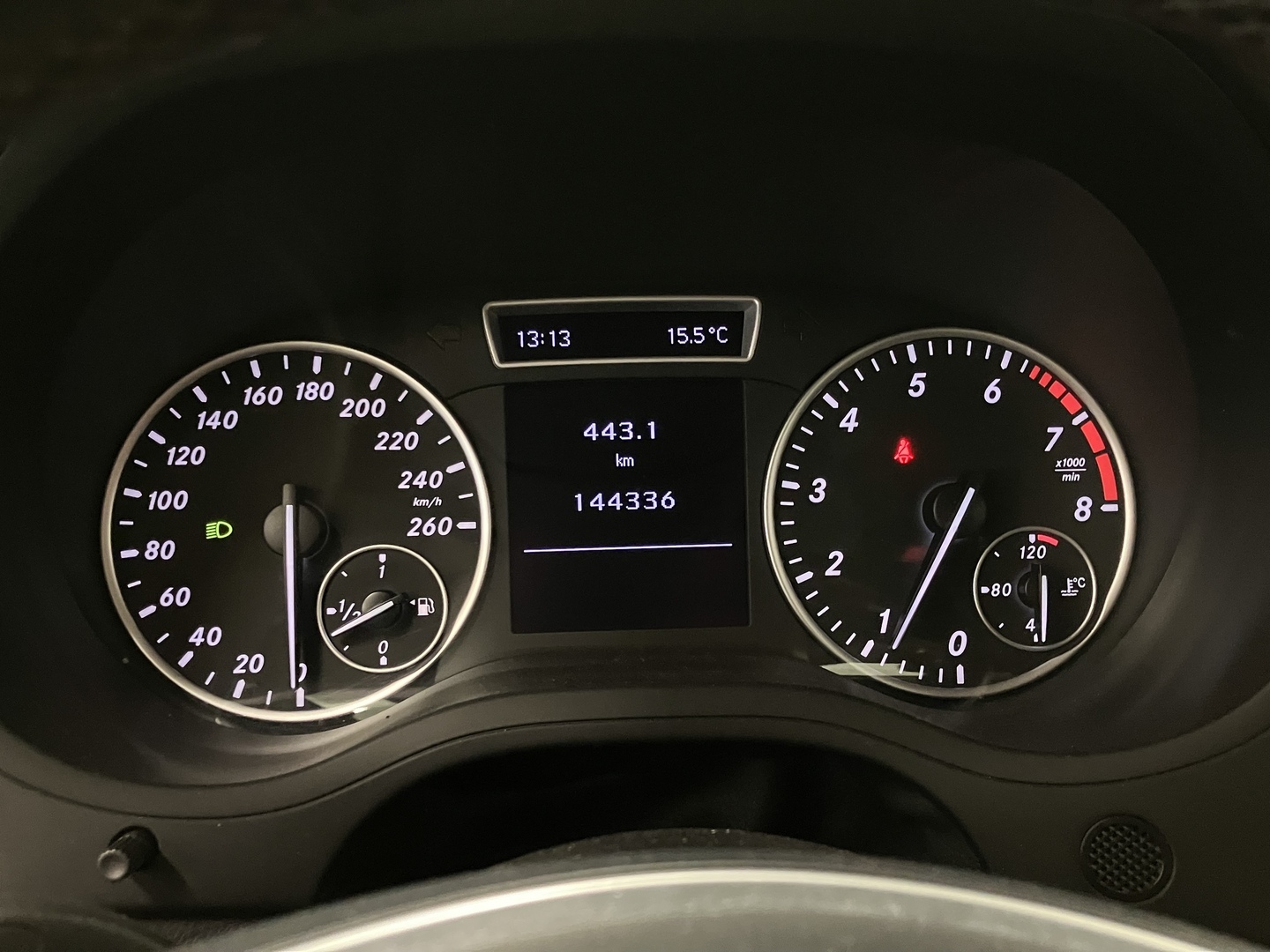 MERCEDES-BENZ B 2012