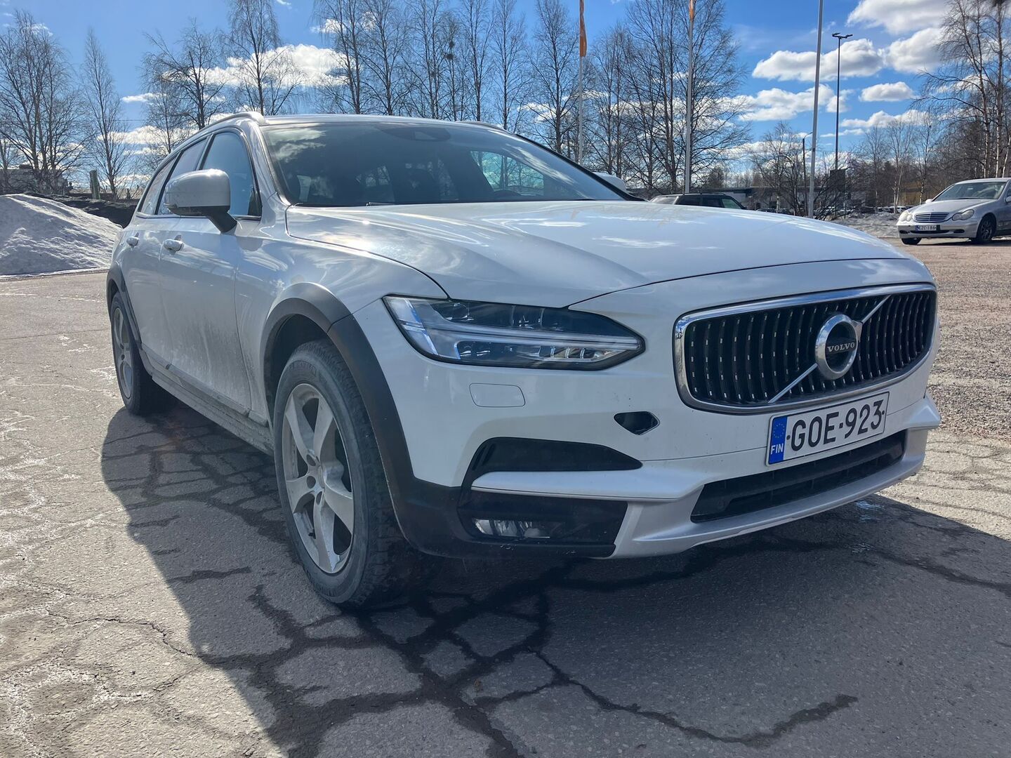 VOLVO V90 Cross Country 2018