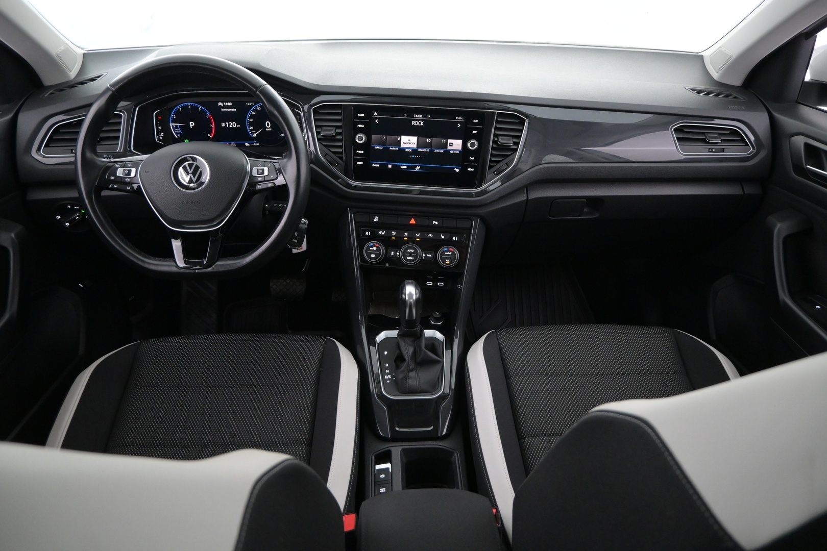 VOLKSWAGEN T-Roc 2021