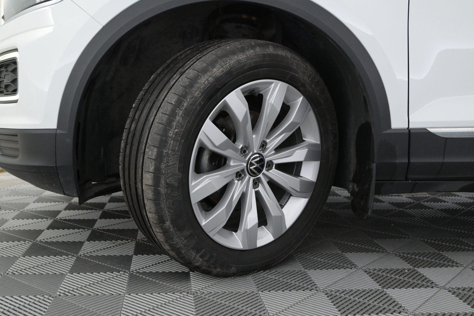 VOLKSWAGEN T-Roc 2021