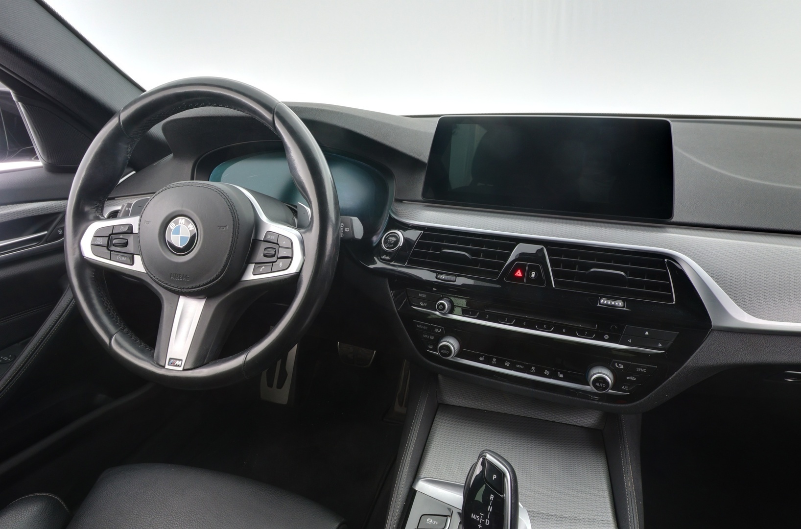 BMW 520 2019
