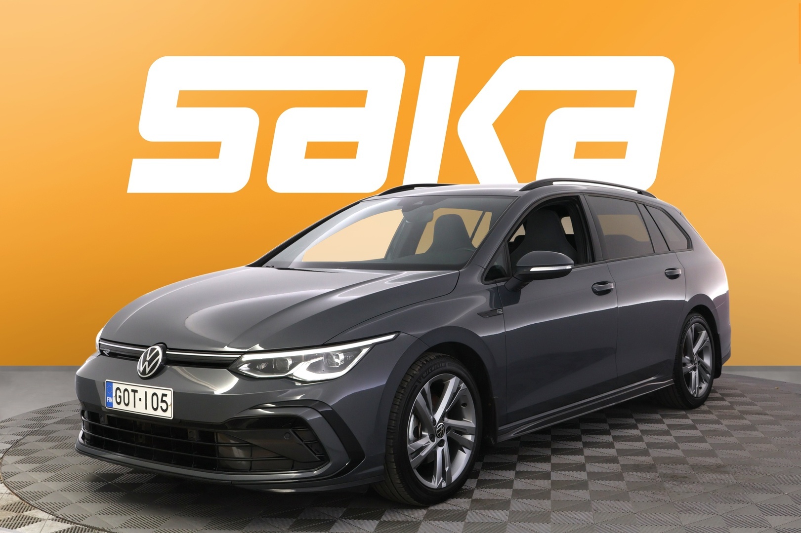 VOLKSWAGEN Golf 2021