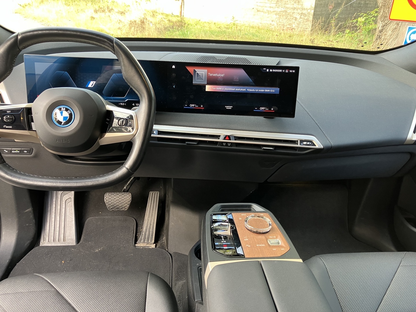 BMW iX 2022