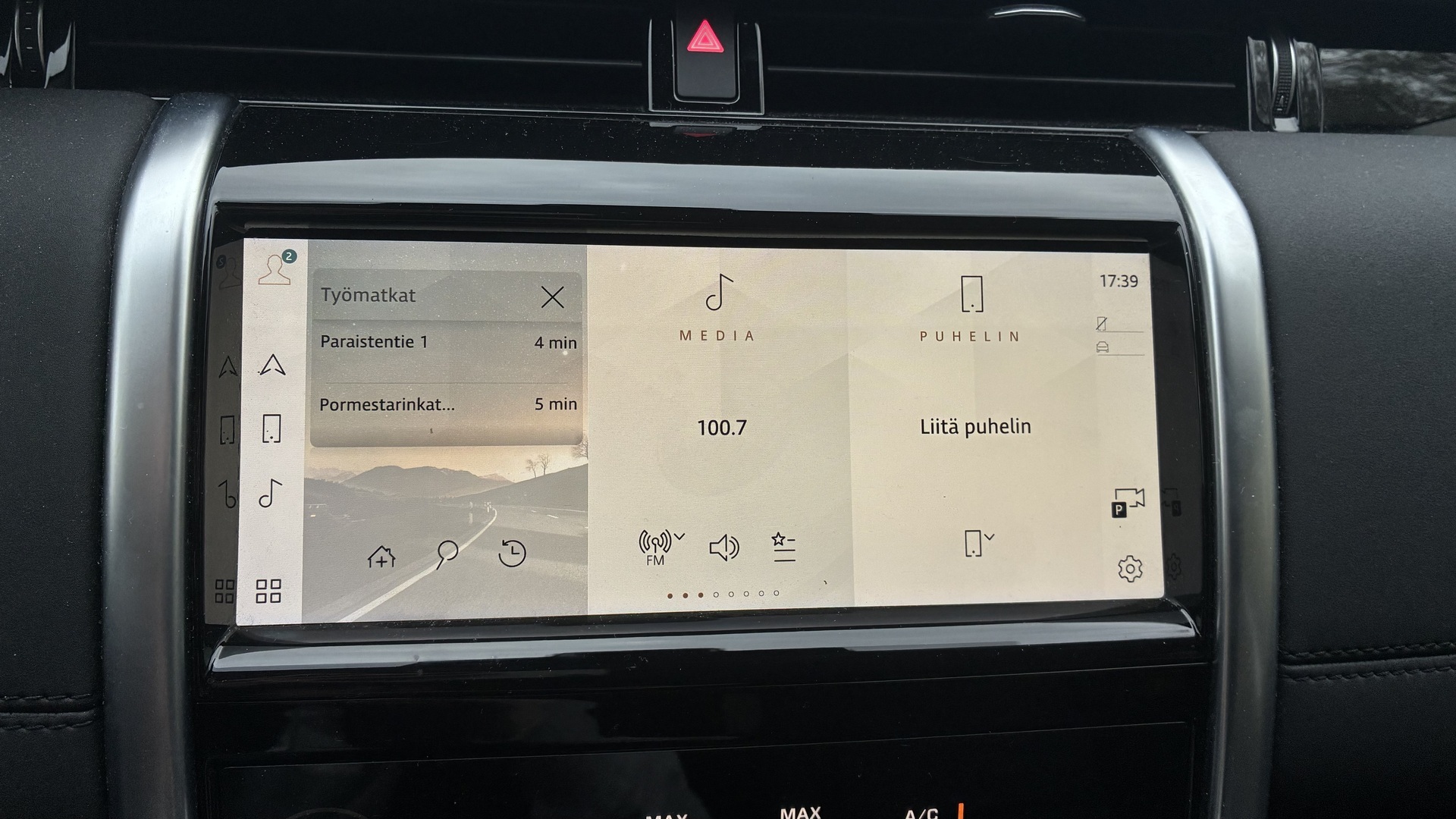 LAND ROVER DISCOVERY SPORT 2023
