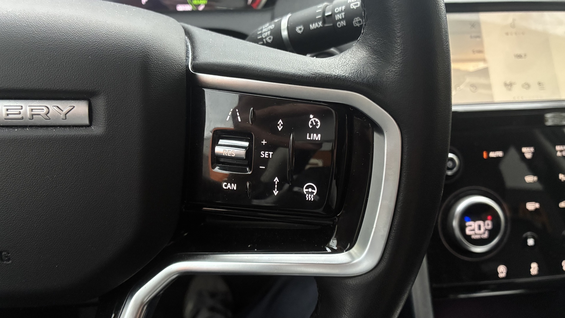 LAND ROVER DISCOVERY SPORT 2023