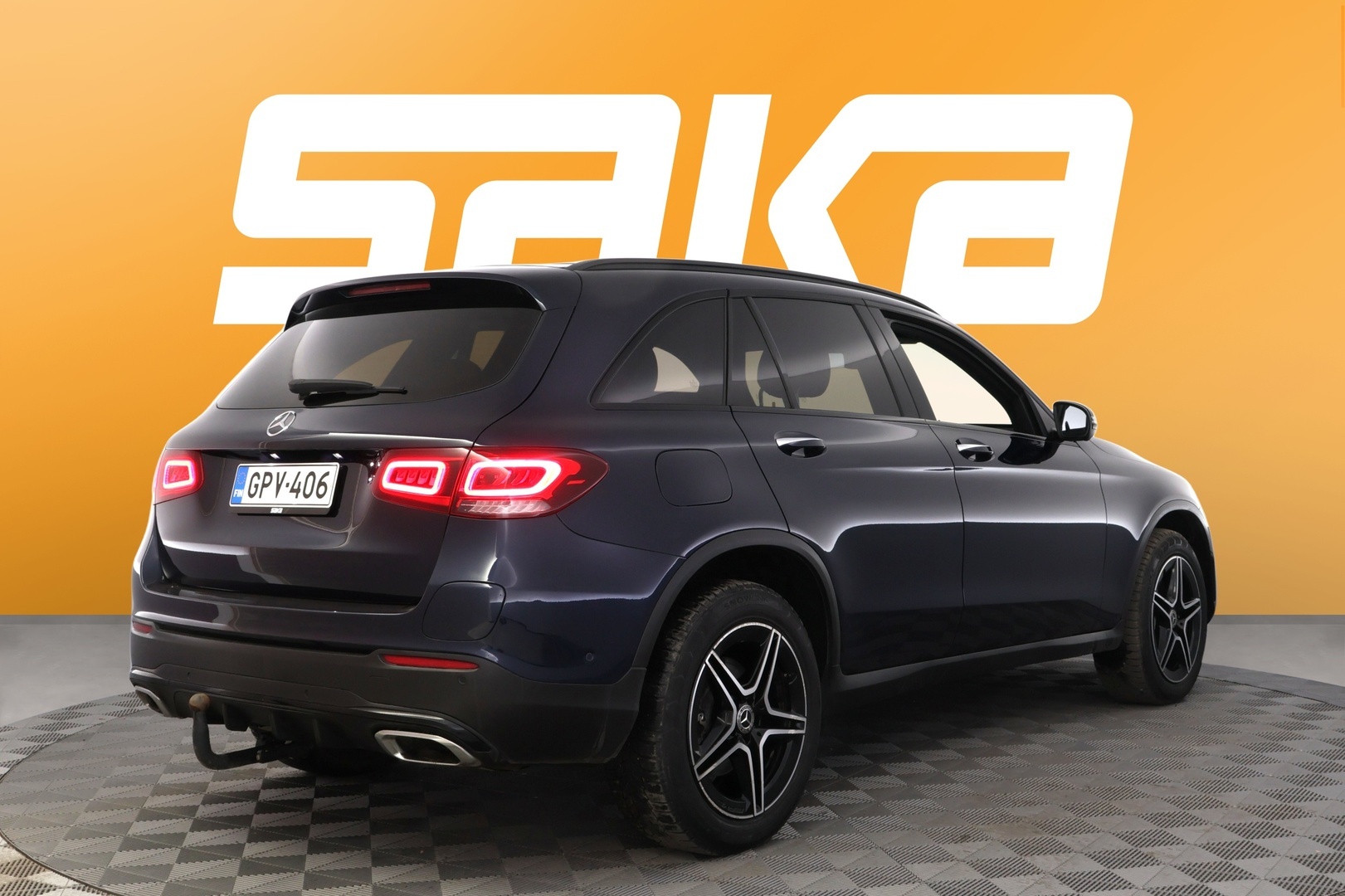 MERCEDES-BENZ GLC 2021