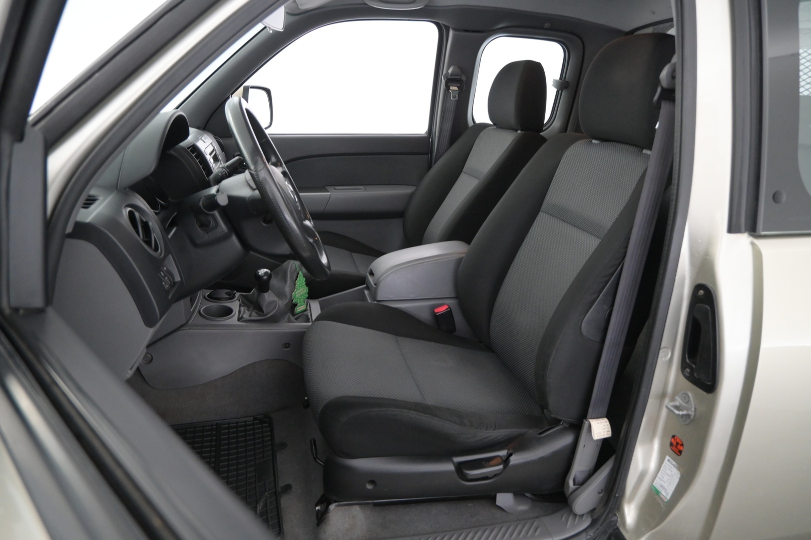 MAZDA BT-50 2007