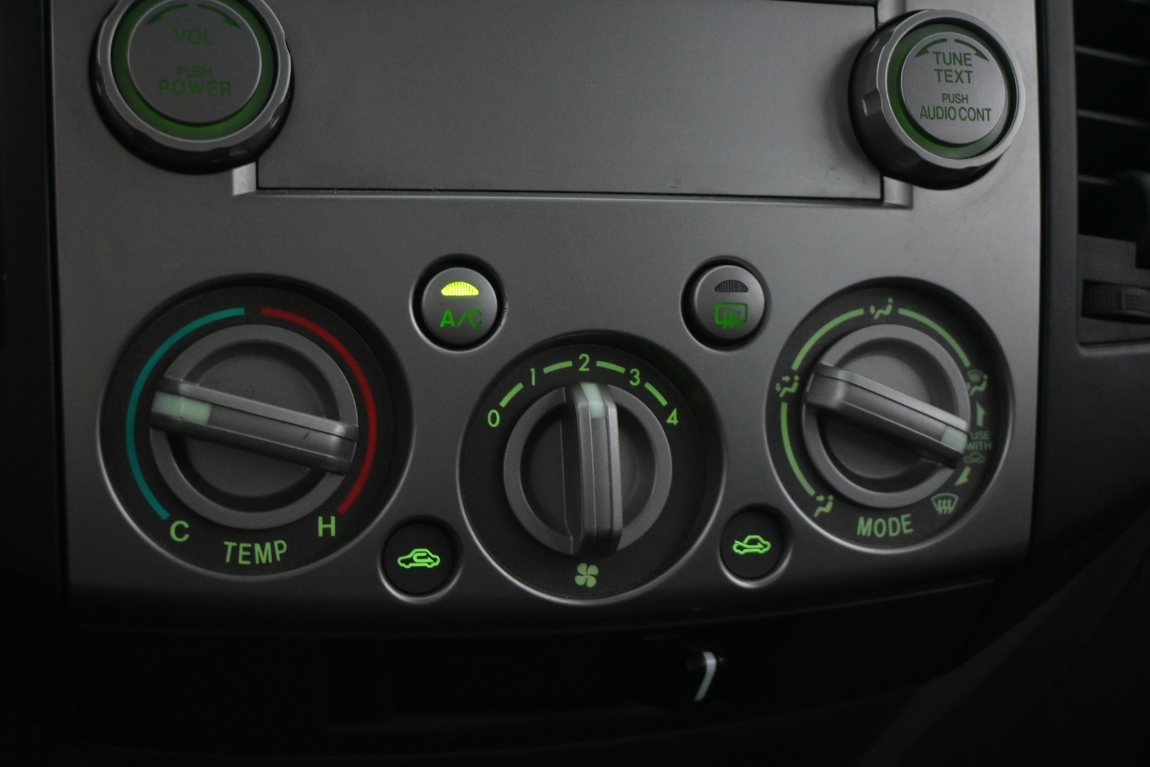 MAZDA BT-50 2007