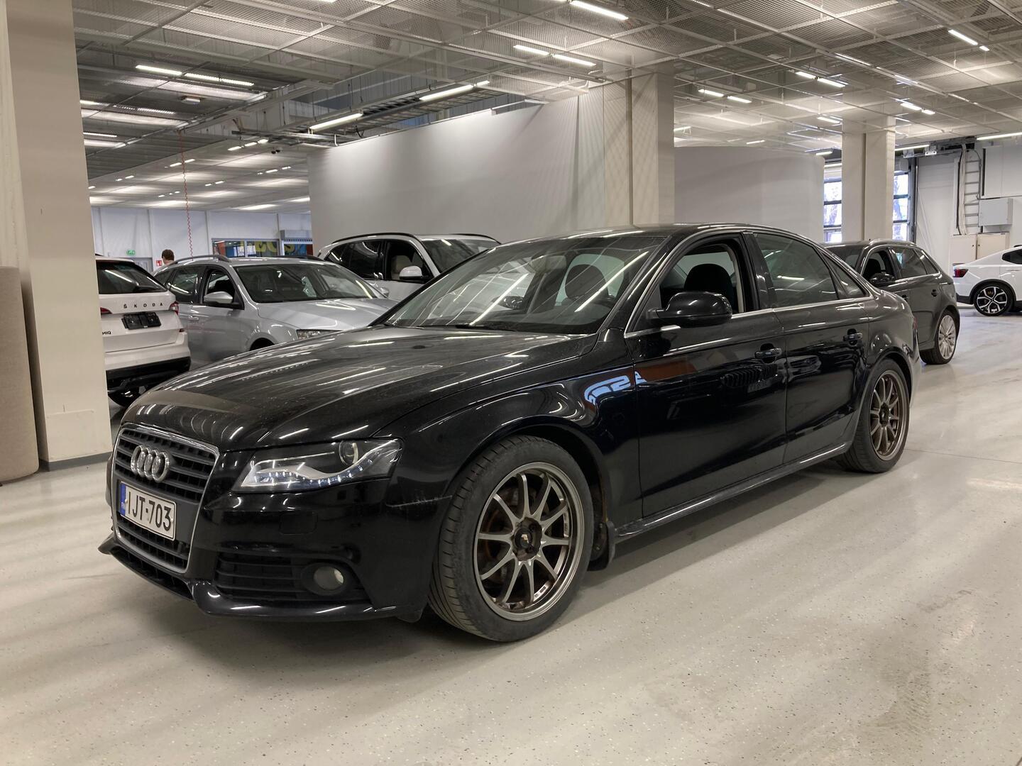 AUDI A4 2010