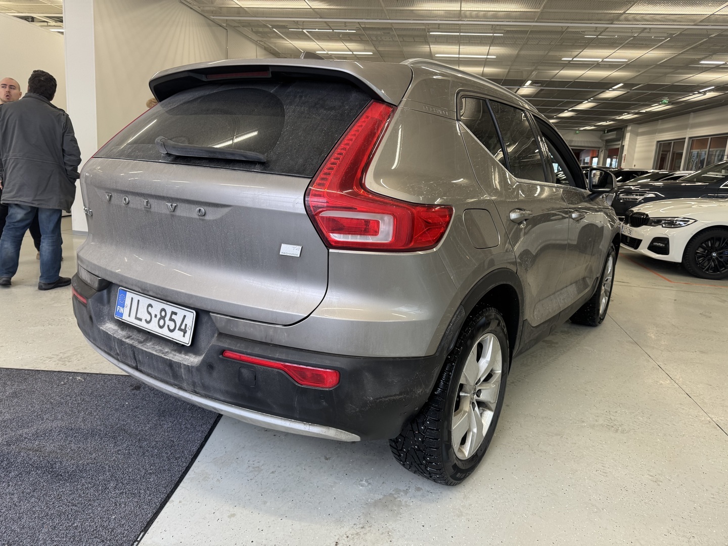 VOLVO XC40 2021