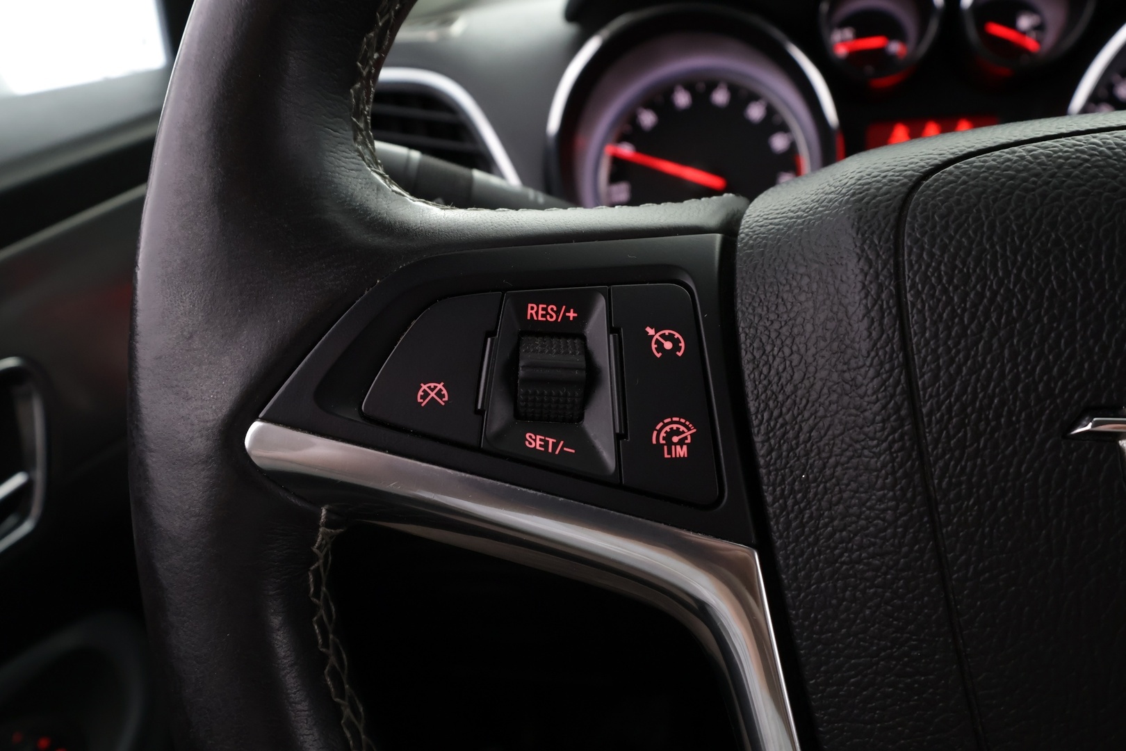 OPEL Mokka 2014