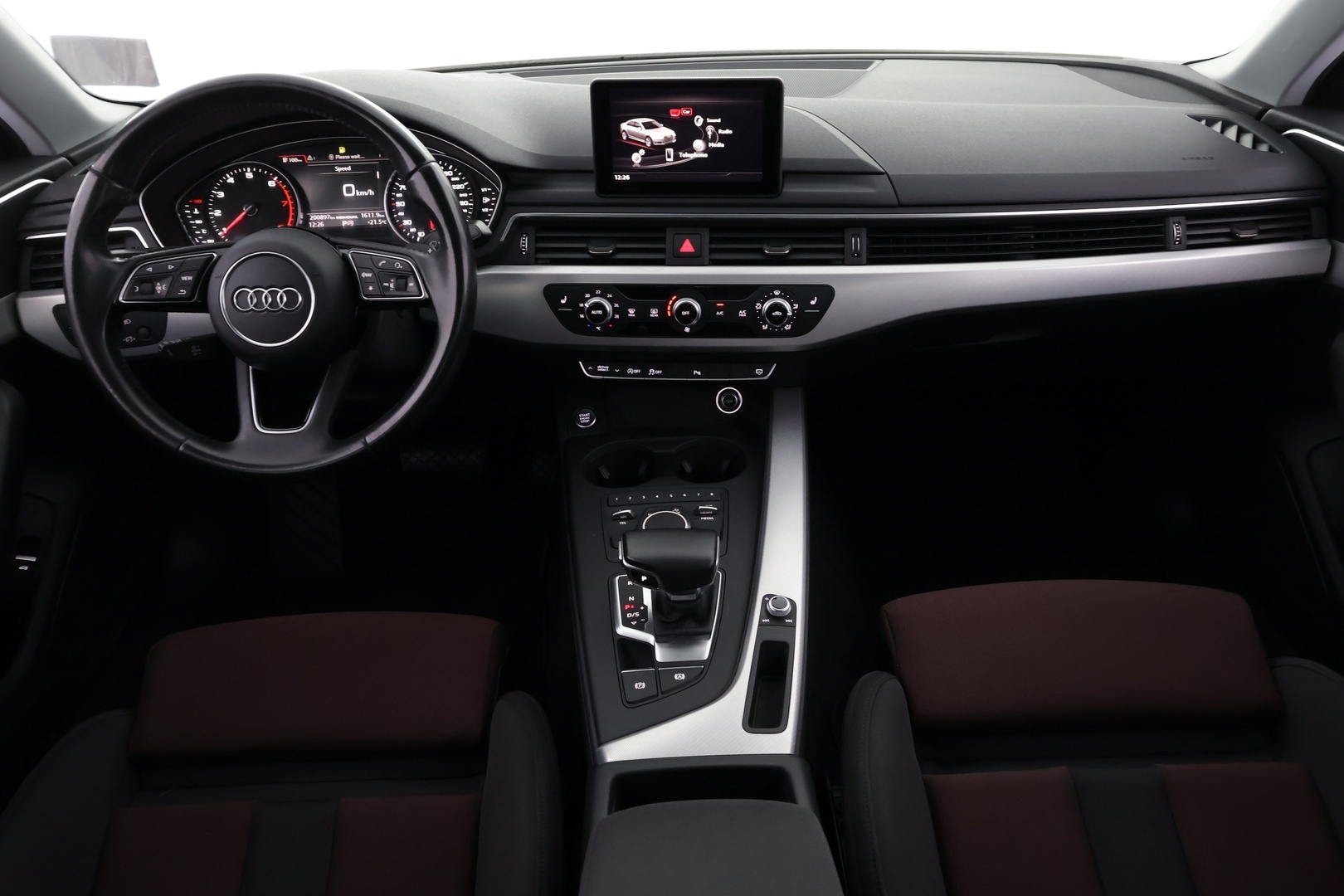 AUDI A4 2016
