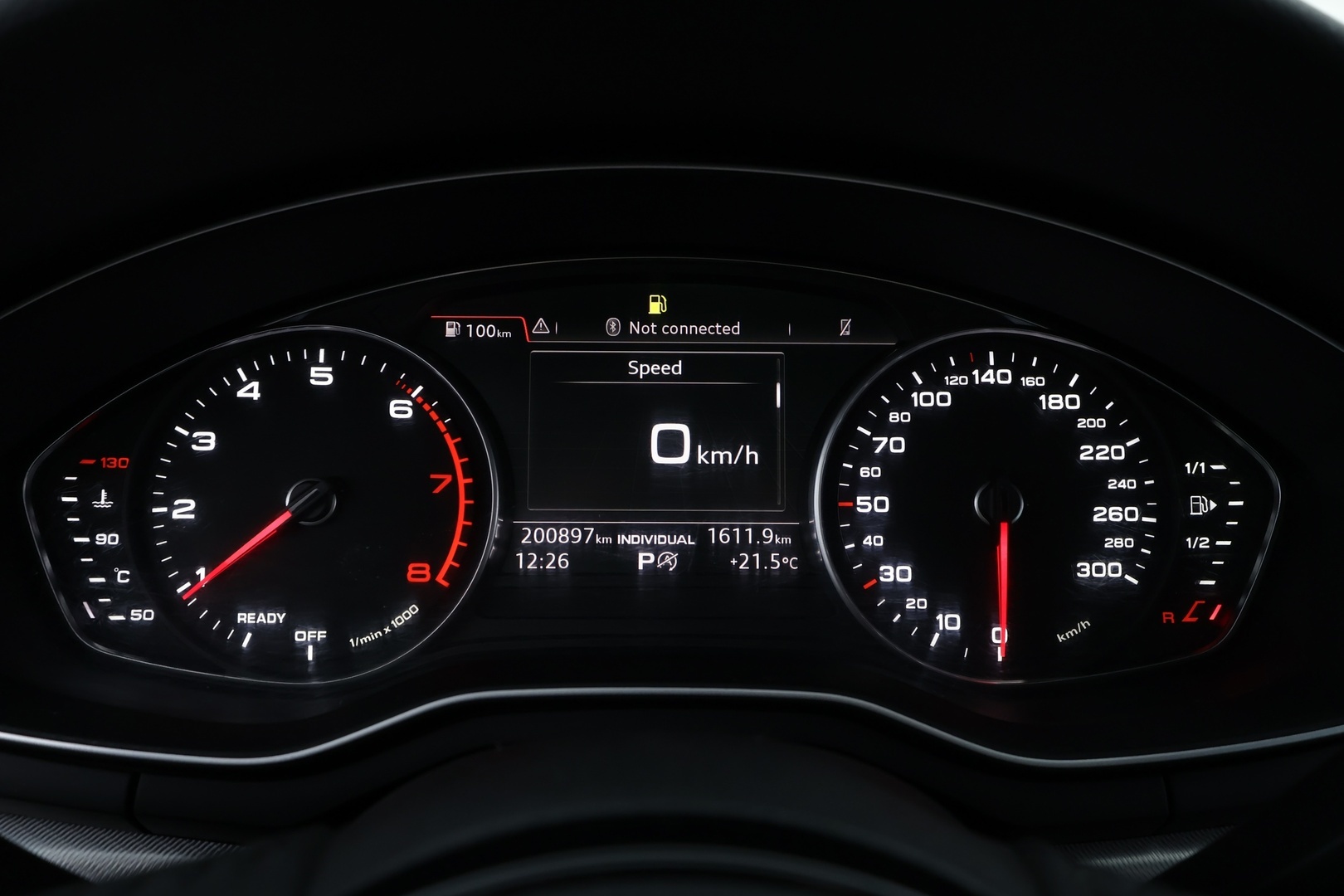 AUDI A4 2016