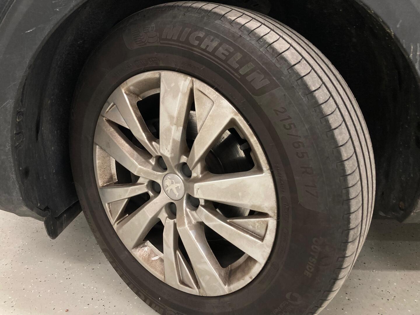 PEUGEOT 3008 2019