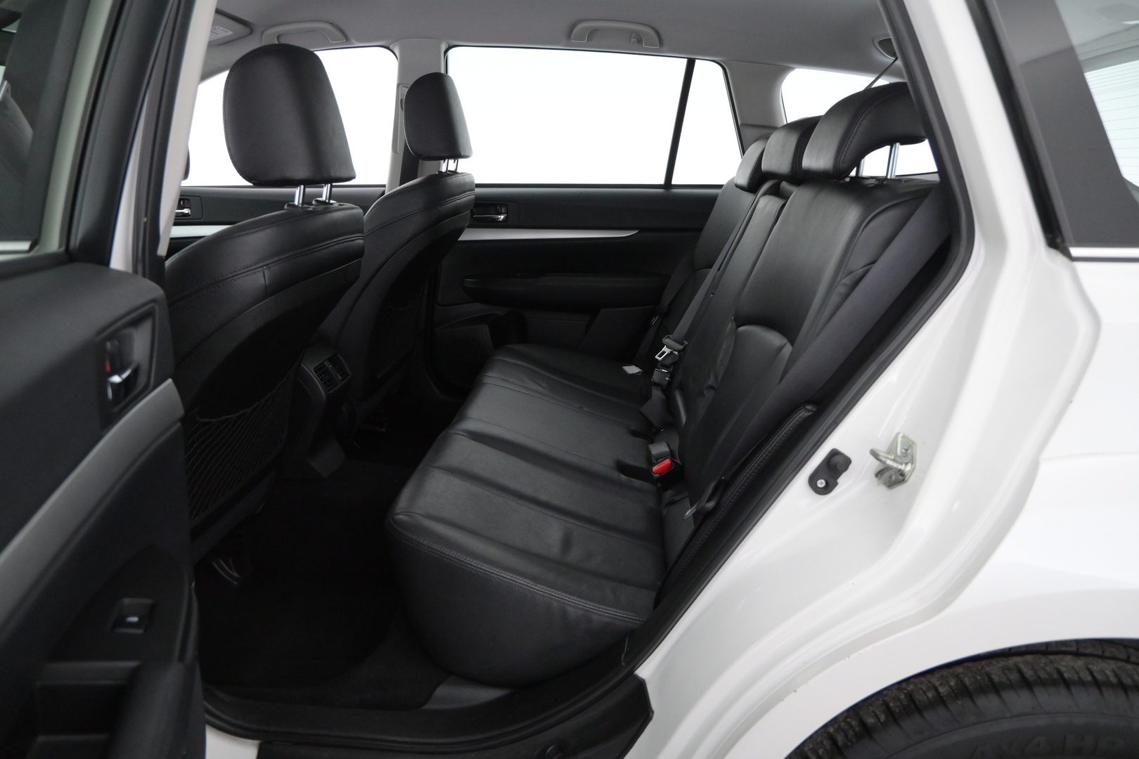 SUBARU Outback 2014