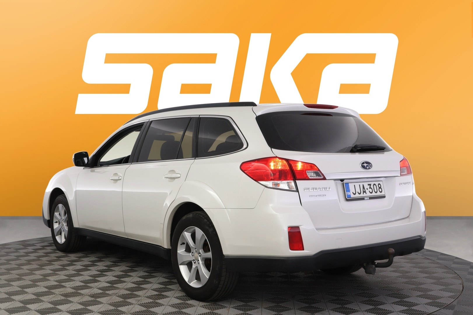 SUBARU Outback 2014