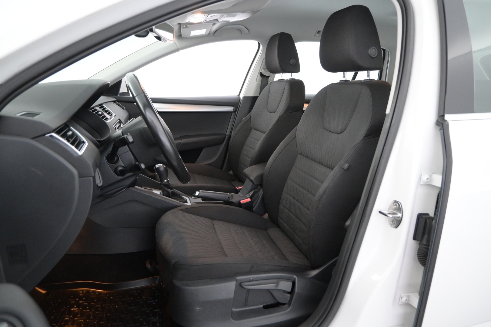 SKODA Octavia 2014
