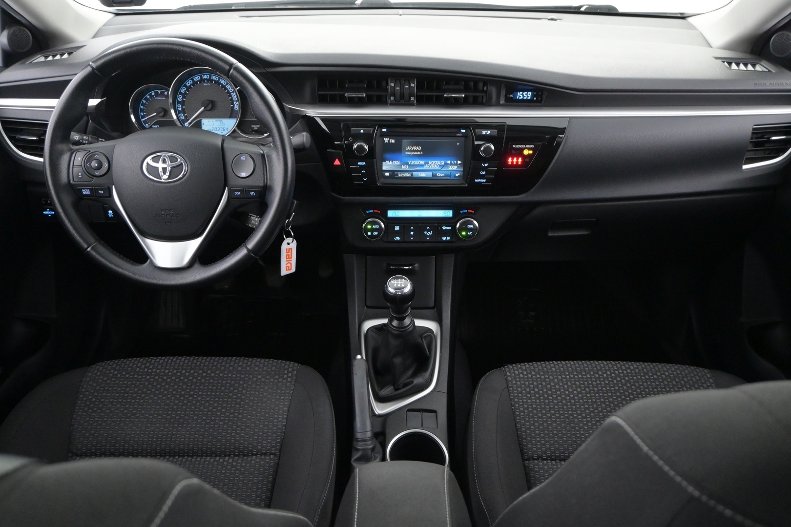 TOYOTA Corolla 2014