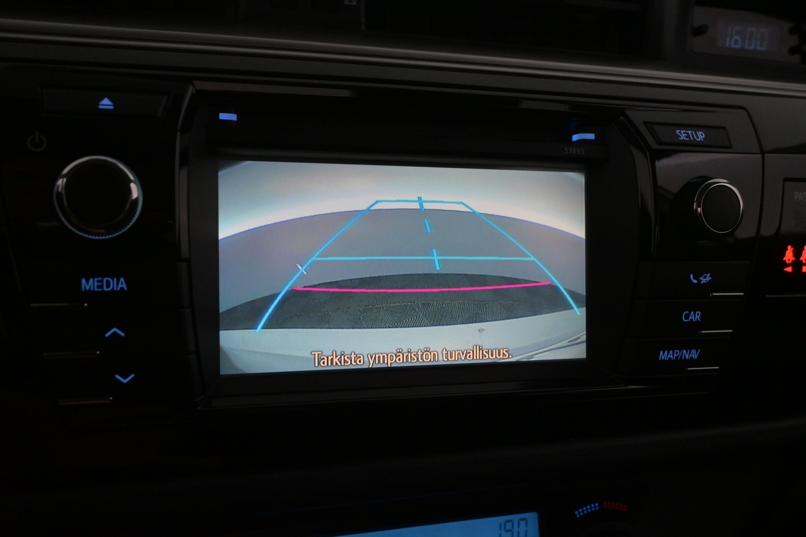 TOYOTA Corolla 2014