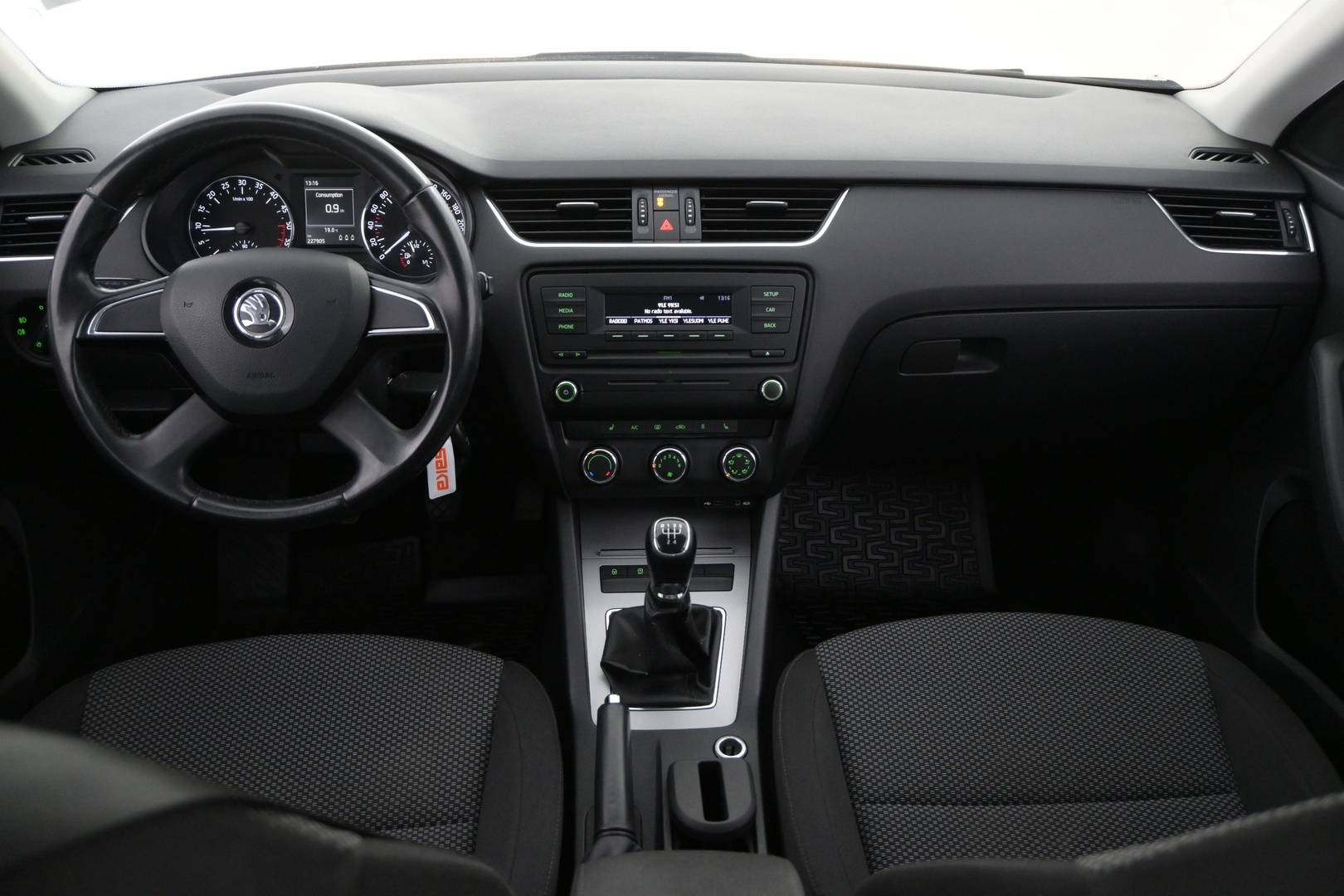 SKODA Octavia 2013