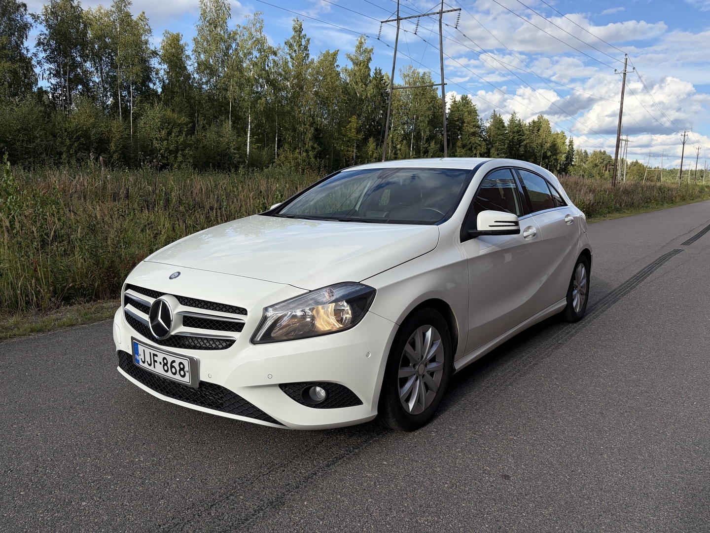 MERCEDES-BENZ A 2014
