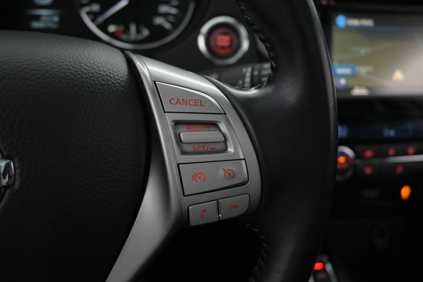 NISSAN Qashqai 2014