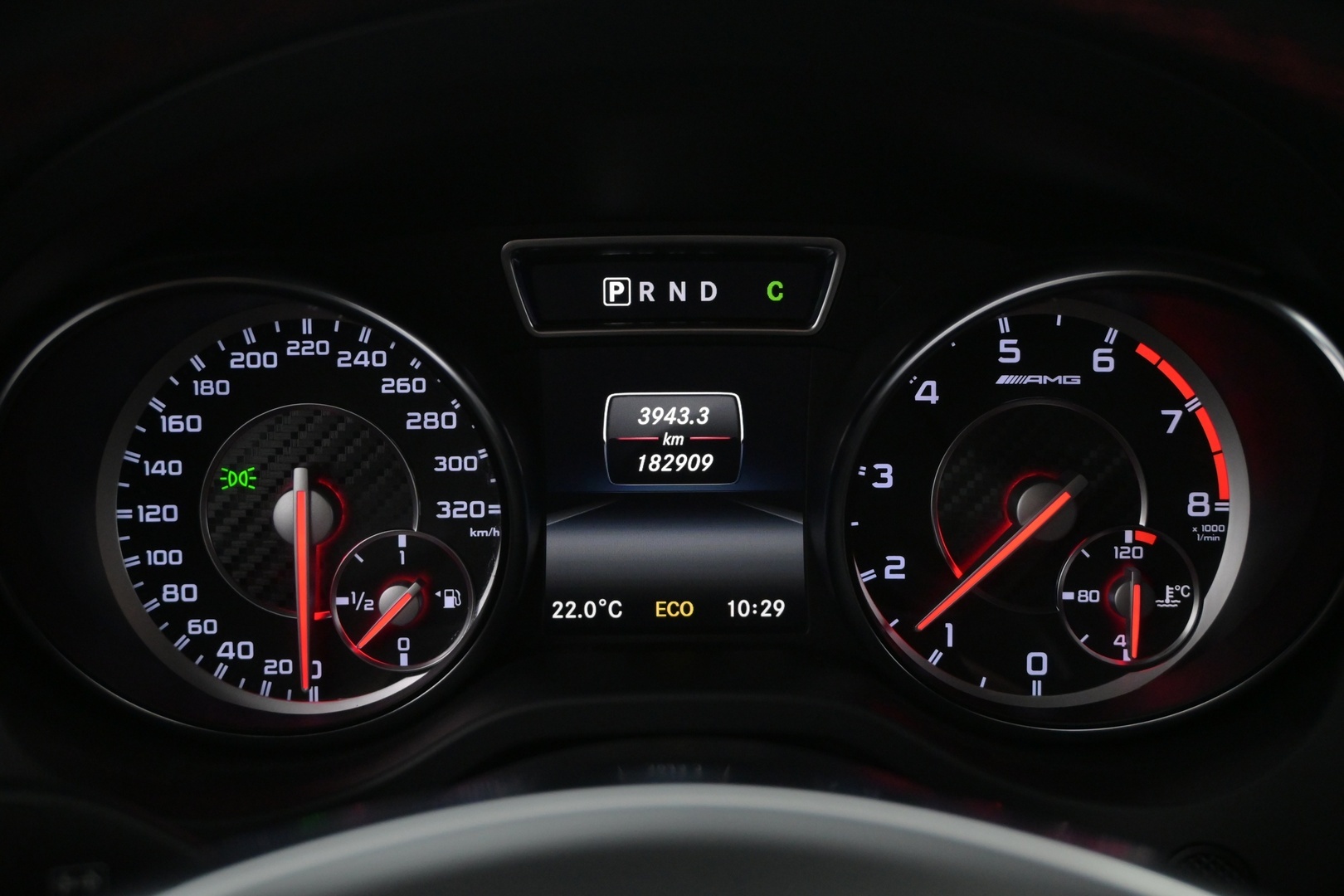 MERCEDES-BENZ CLA 45 AMG 2014