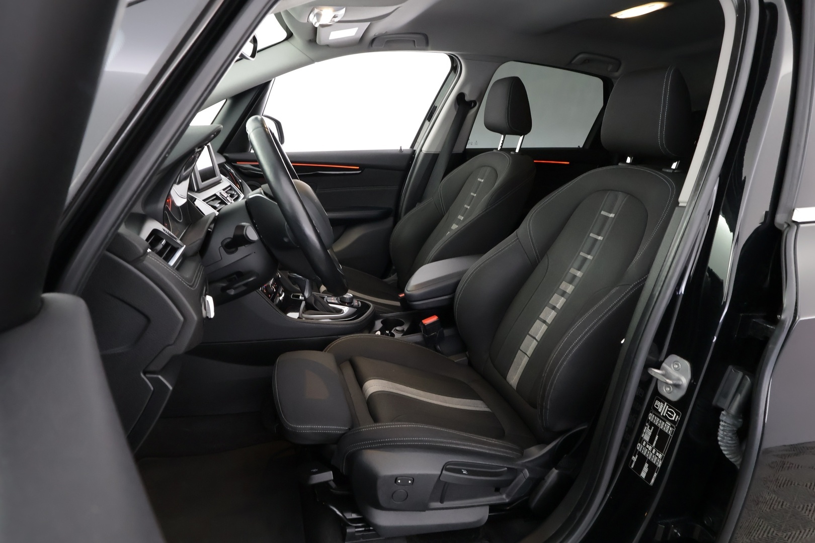 BMW 218 2015