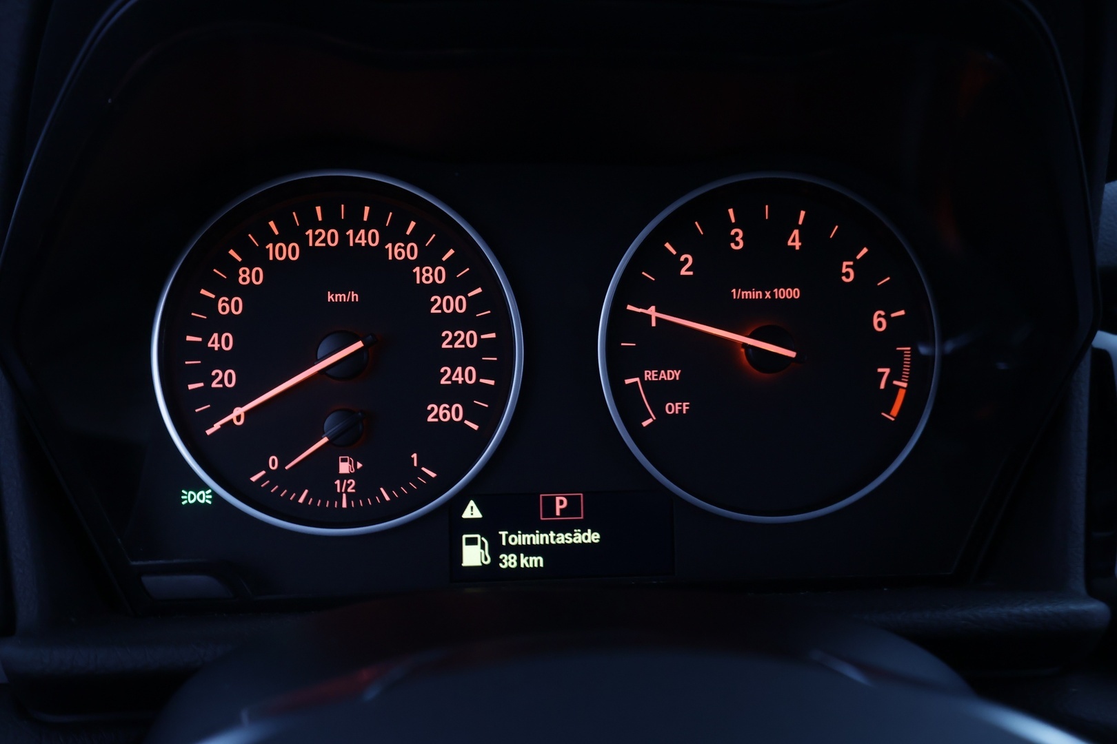BMW 218 2015