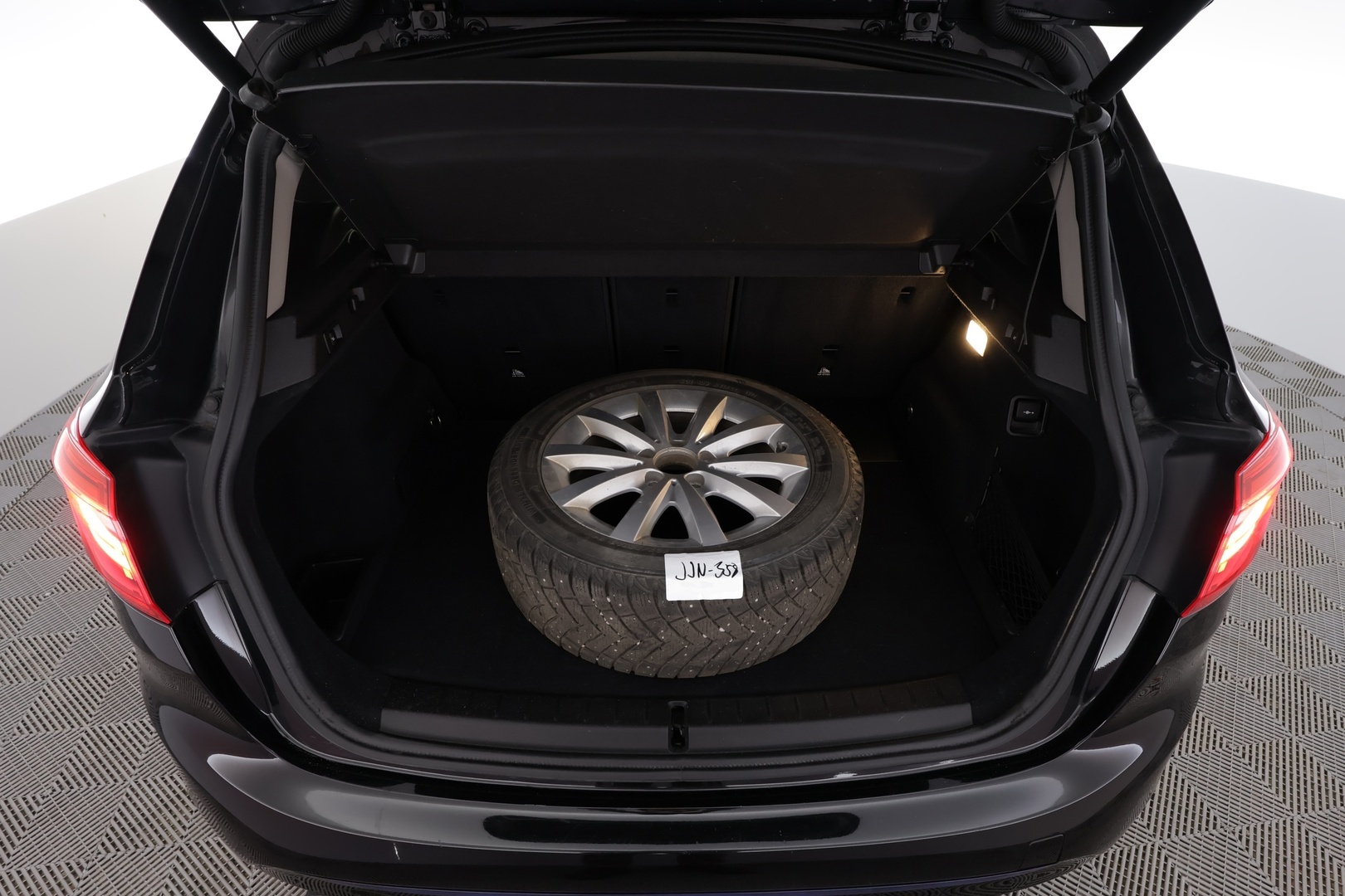 BMW 218 2015
