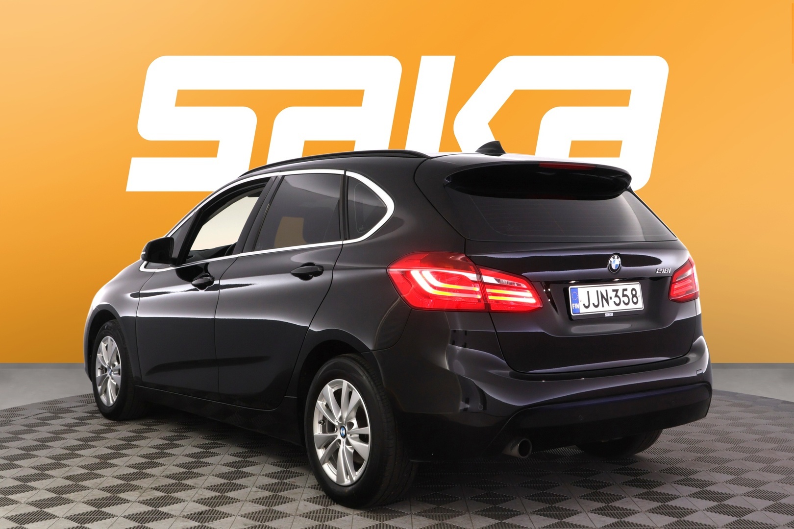 BMW 218 2015
