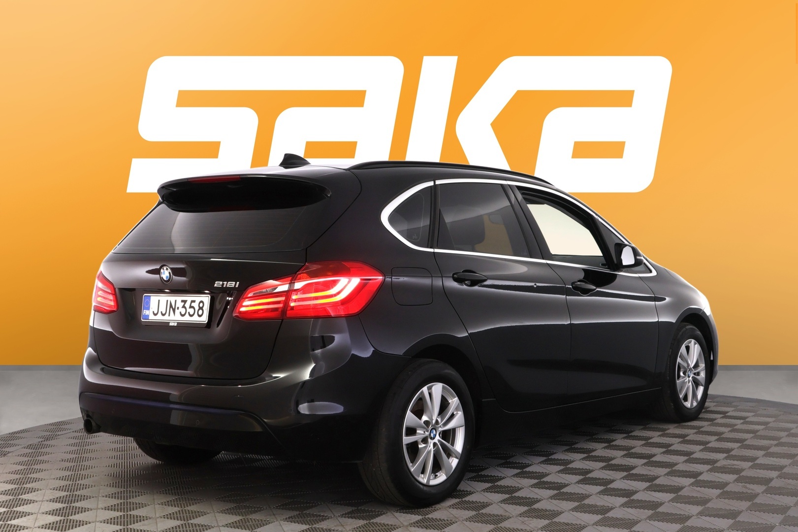 BMW 218 2015