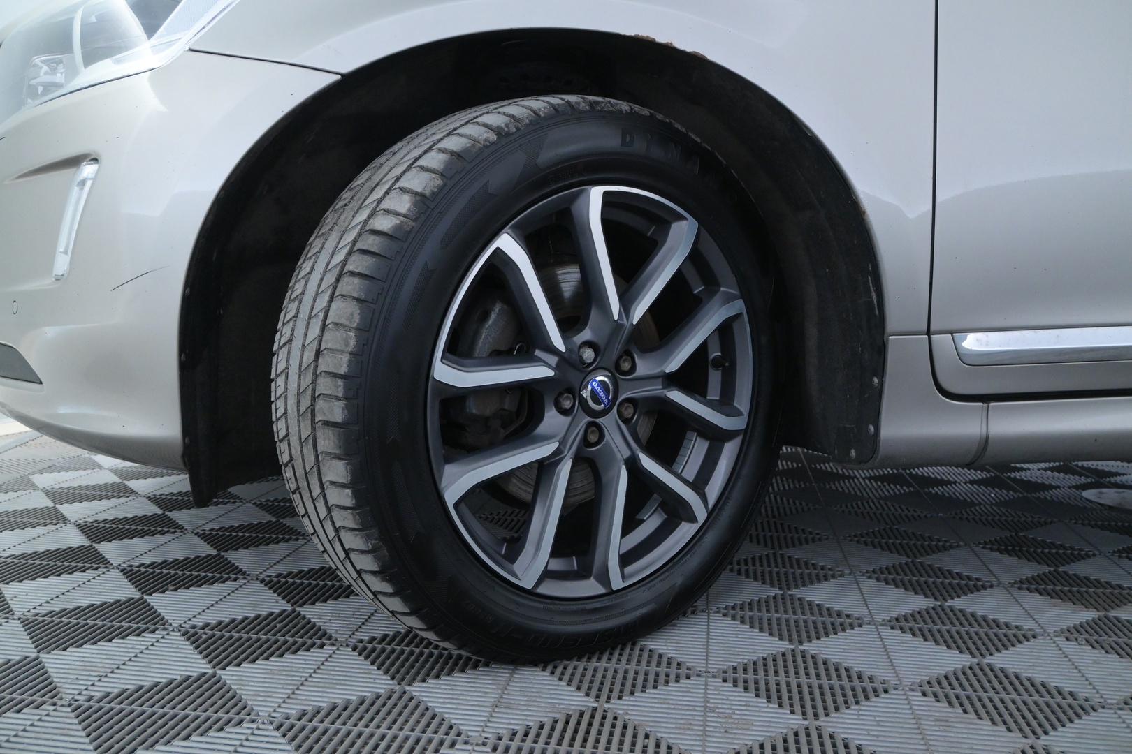 VOLVO XC60 2016